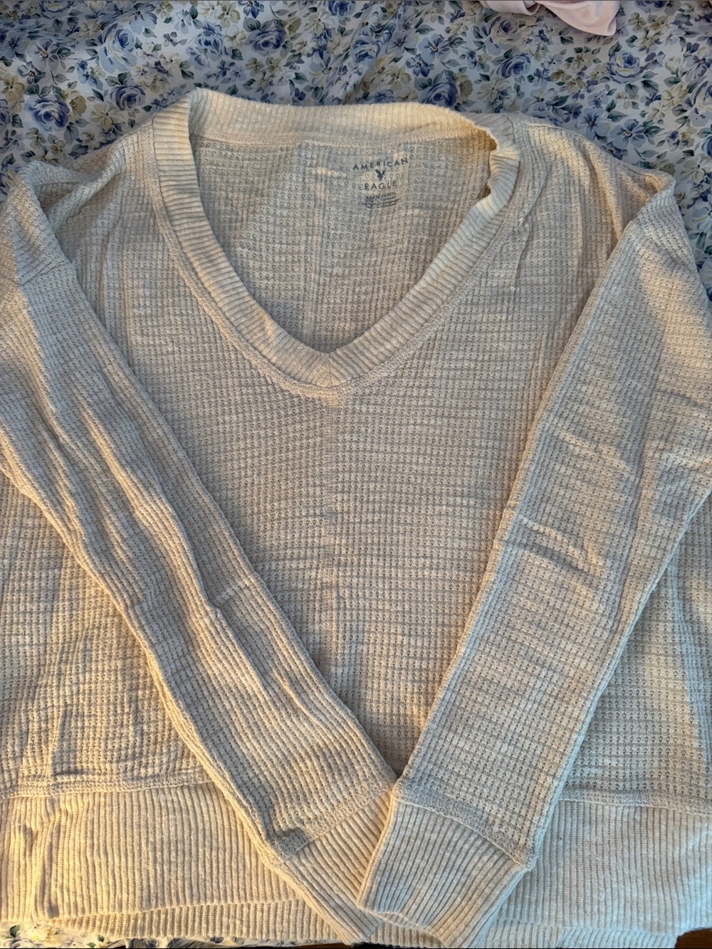 American Eagle Outfitters Cream Waffle V-Neck Sweater